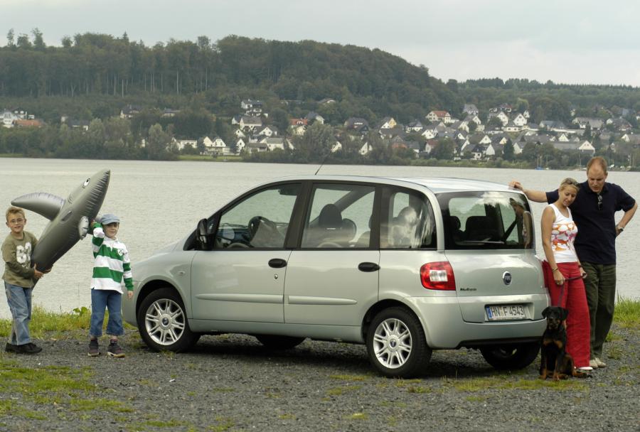  Fiat Multipla 2004 года  (WW) (фото 12 из 44)
